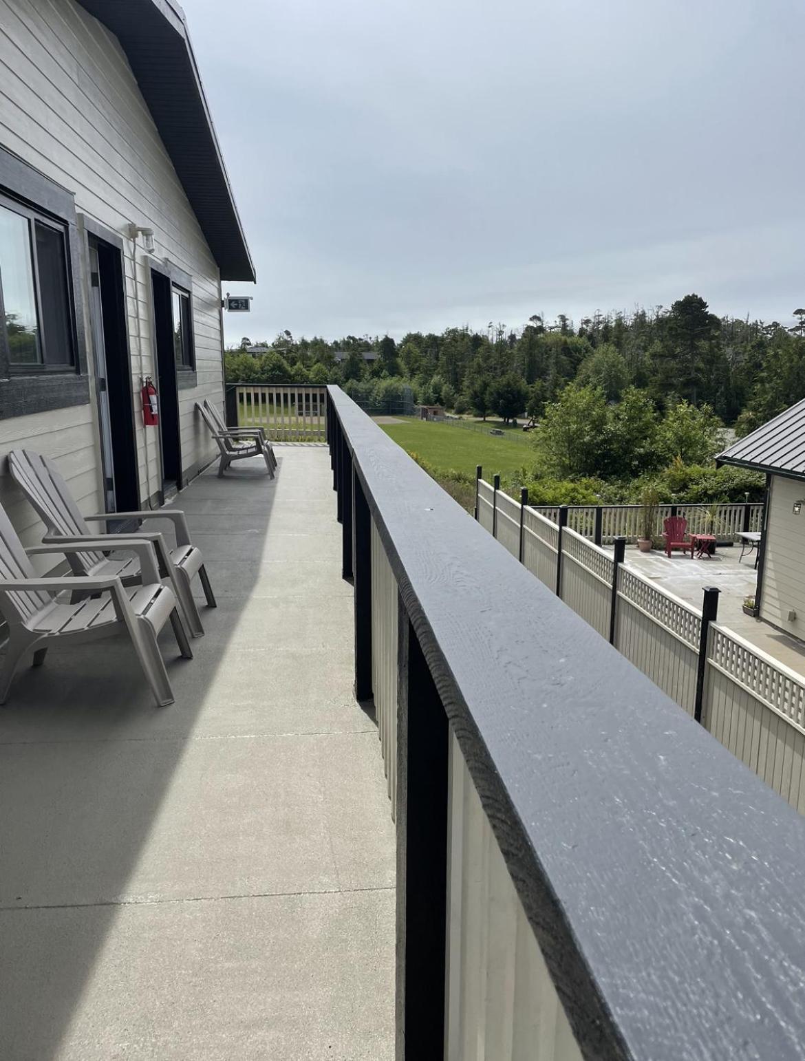 Pacific Rim Guest Lodge - Adults Only Ucluelet Εξωτερικό φωτογραφία